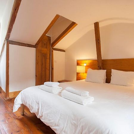Central, Charming, Quiet, Garden And Parking Lisboa Екстериор снимка